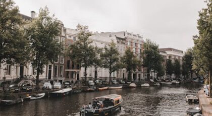 Hotels in Amsterdam with Views of the Canals