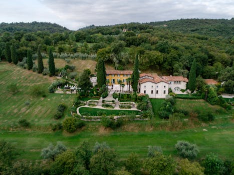 Hilltop Estates in Tuscany With Alfresco Cinema Nights