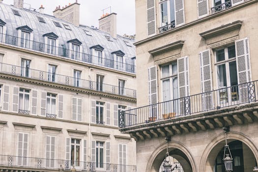 Paris Townhouses Turned Into Jazz-Themed Hotel Suites