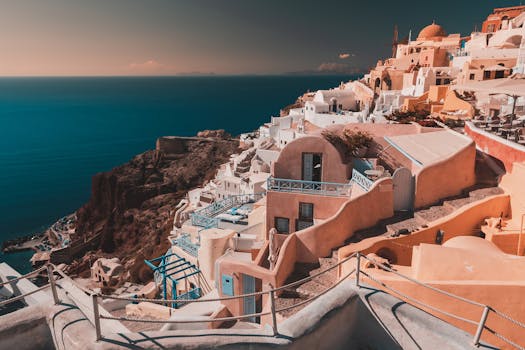 Villas in Santorini With Infinity Jacuzzis on Balconies
